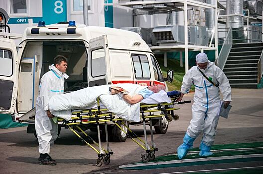 Хроники коронавируса: в Москве опять открывают "ковидные" корпуса