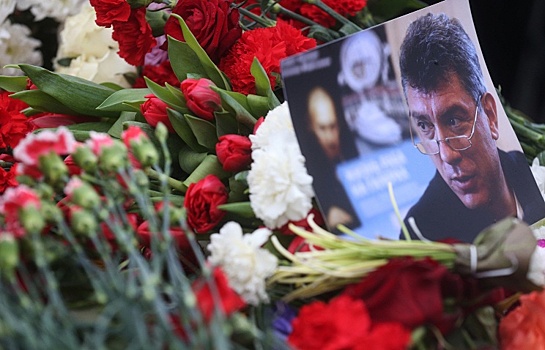 Тайные счета Немцова, разглашение секретных данных о MH17 и другие события прошедшего дня
