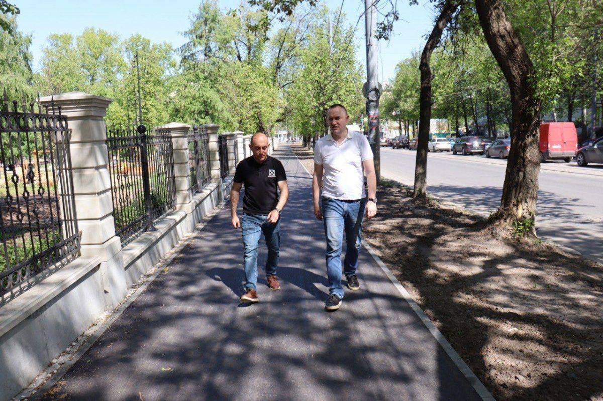 Тротуары на улице Белинского и у канатки отремонтировали по просьбам нижегородцев
