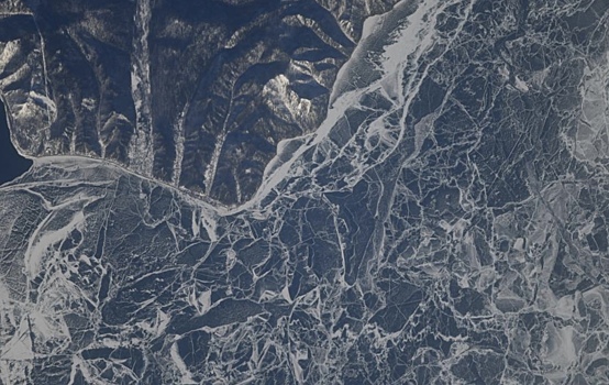 Космонавт с борта МКС сфотографировал исток реки Ангары