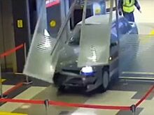 В Татарстане суд признал водителя, въехавшего в аэропорт, невменяемым