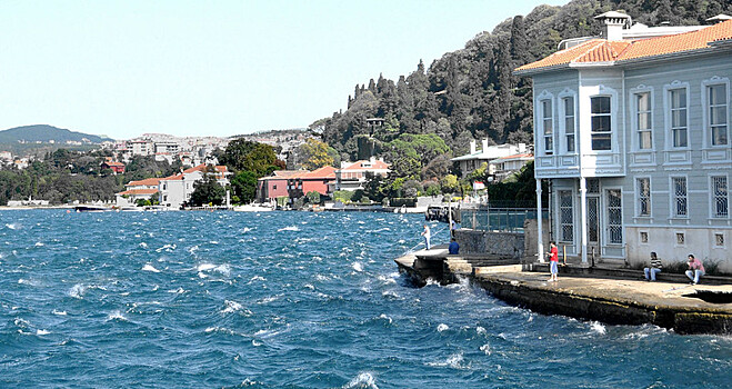 Почему Черное море в Турции и России такое разное