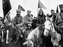 «Война требует железной дисциплины» 105 лет назад была создана Красная армия. Какой путь она прошла?