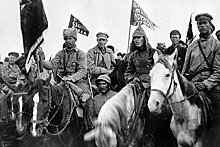 «Война требует железной дисциплины» 105 лет назад была создана Красная армия. Какой путь она прошла?