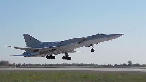 Массированный бомбовый удар нанесли Ту-22М3: видео