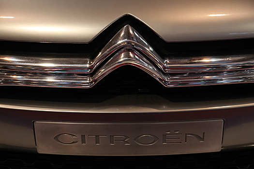 Citroen представил изображения нового поколения C4 Sedan