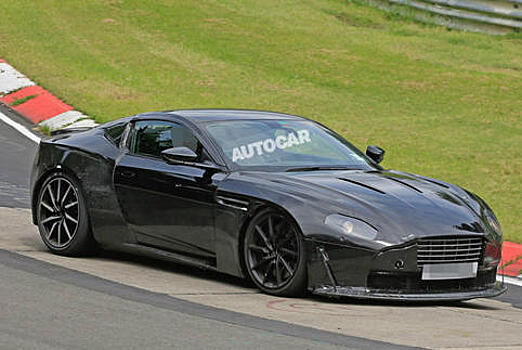 Aston Martin вывел на тесты новый Vantage