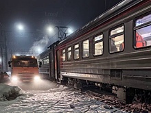 В Новосибирске сошел с рельсов вагон пригородного поезда