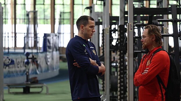 Дмитрий Селюк: «Карпин – бизнесмен. Не успел возглавить «Динамо», а уже пришли Осипенко, Сергеев, Глебов, Миранчук. Набрали много россиян, и сразу уровень значительно упал – это к вопросу о лимите»