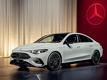 Mercedes впервые за 52 года стал «Автомобилем года»