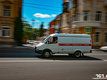 Под Азовом элитная иномарка протаранила Daewoo Nexia: пять человек ранены