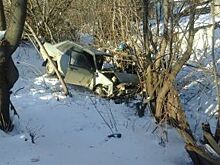 На Пискаревском проспекте женщина-водитель на иномарке улетела в кювет