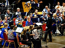 Курян приглашают на юбилейный концерт оркестра народных инструментов