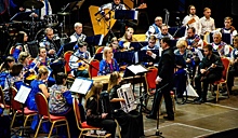 Курян приглашают на юбилейный концерт оркестра народных инструментов