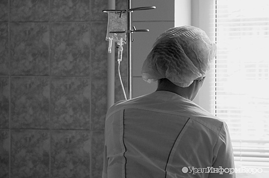 "Беспросветный коронавирус" гонит фельдшеров из свердловской больницы
