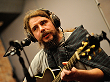 «Буду стараться». Ревякин о рекомендации не ходить в гости на Новый год