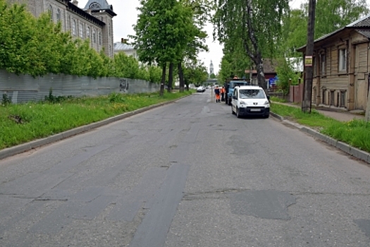 Где в Костроме планируют отремонтировать асфальт, установить ливневки и светофоры?