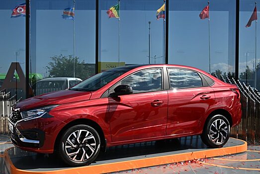 Россиян озадачила возможная цена LADA Iskra