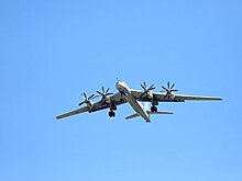 Российские ракетоносцы провели патрулирование над Чукотским и Охотским морями