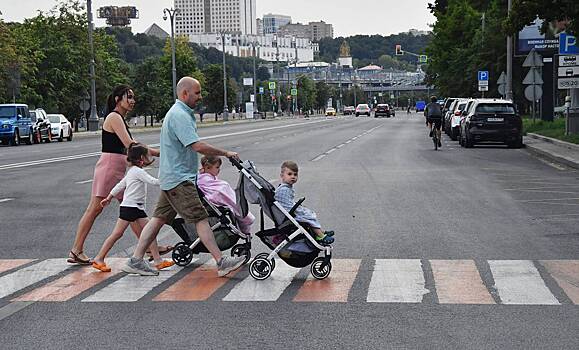 Многодетным россиянам предложили сократить рабочую неделю