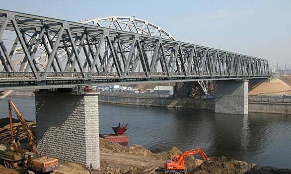 «Новый мост через Лену нужен 80% якутян»