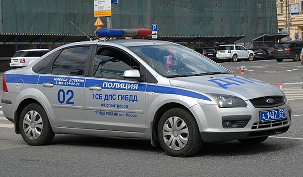 Водитель Mercedes откупился от сбитой 85-летней старушки пачкой печенья
