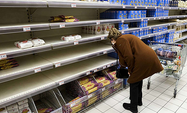 Миру предрекли продовольственную катастрофу в 2023 году