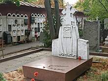 Надгробие Константина Станиславского отреставрируют на Новодевичьем кладбище