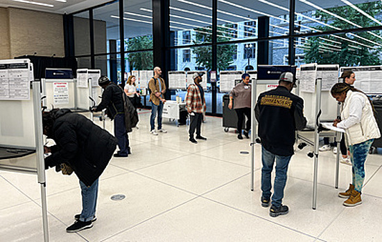 Ожидание больших изменений и тупик в избирательной гонке. Оценки выборов в США