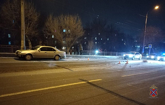 В Горловке полицейские спасли раненую после обстрела девушку