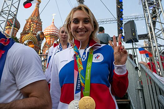 Веснина: получила 500 тысяч сообщений, когда в Пекине обыграла Машу Шарапову