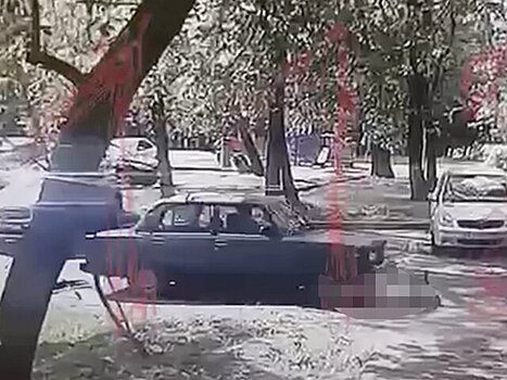 СК возбудил дело после наезда автомобиля на девочку в Москве