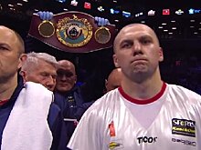 Бывший чемпион мира по боксу нокаутом победил в дебютном бою в MMA