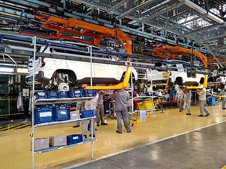 «АвтоВАЗ» перешел на четырехдневку