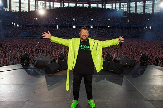 Концерт группы «Руки вверх» на петербургской «Газпром Арене» собрал более 50 тысяч зрителей