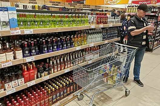 Водка в России за неделю подорожала на 0,8%