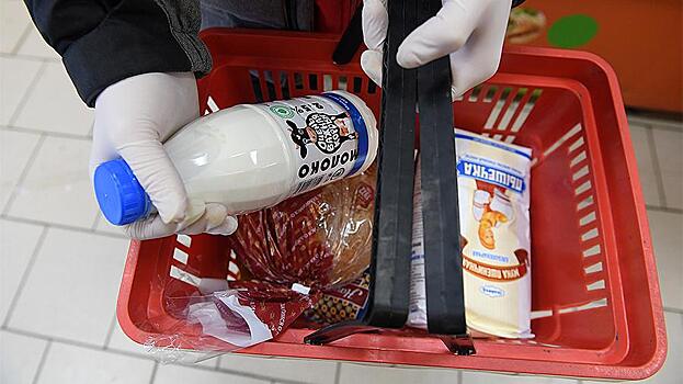 Cамоизолированные россияне стали экономить на еде