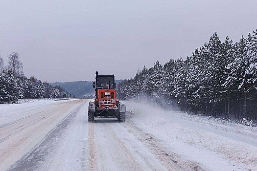 В Поволжье устраняют последствия снежного коллапса