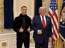Трамп опубликовал cделанное ИИ видео, где играет в футбол с Роналду