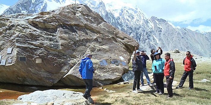 Место силы: новый лагерь для альпинистов построили в Таджикистане