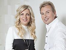 По совету Хромченко: Эмма Малинина выгуляла трендовую косуху с джоггерами и кроссовками