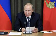Путин призвал экс-губернаторов поддержать преемников