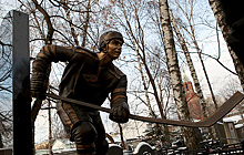 Памятник двукратному чемпиону ОИ по хоккею Зимину открыт на Преображенском кладбище