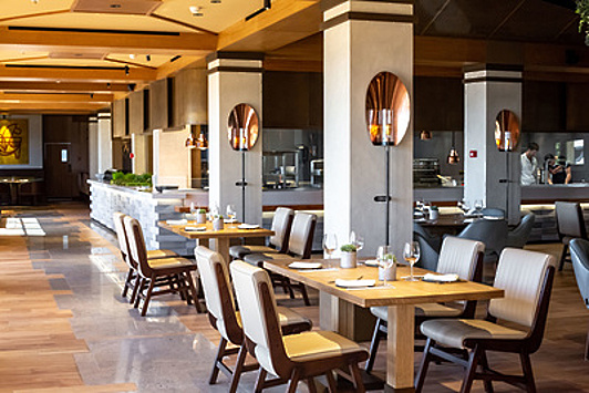 В «Swissotel Resort Сочи Камелия» открылся ресторан от Ginza Project