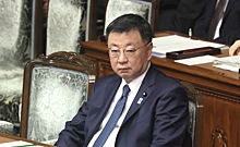 Генсек правительства Японии объявил о своей отставке