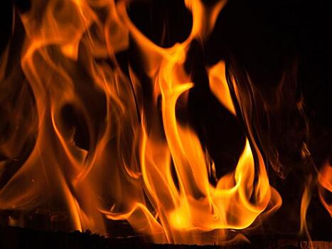 Оренбурженка сожгла дом мужа из-за измены