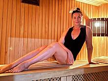 Оксана Федорова рассказала про лечебное голодание и показала фигуру в купальнике