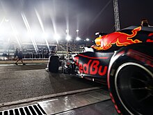 «Ред Булл» отложил замену двигателя на машине Ферстаппена