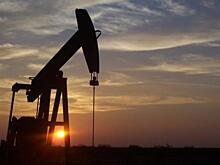Якобсон объяснил, как падение цен на нефть в шесть раз отразится на России