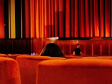 Артем Гайдуков рассказал о съемках в фильме «жЫЫЫзнь»